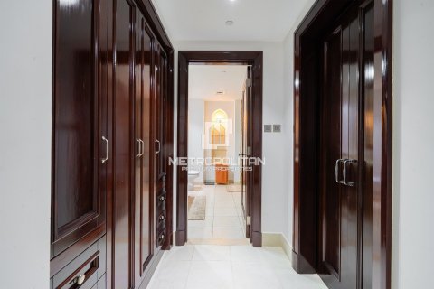 Купить квартиру в Yansoon, Old Town, Дубай: 2 спальни, 141м², № 73979 - фото 17