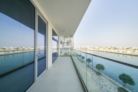 Apartment in Al Wasl, Dubai 2 bedrooms, 144 sq.m. № 73984 - photo 15