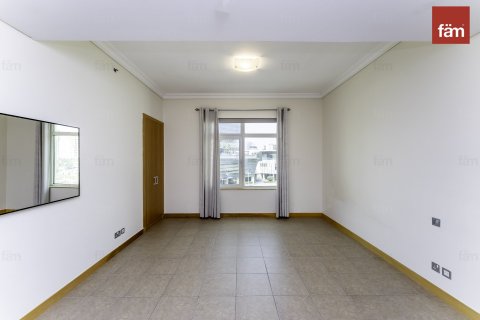 Снять в аренду квартиру в Пальме Джумейре, Дубай: 3 спальни, 237.6м², № 47511 - фото 17