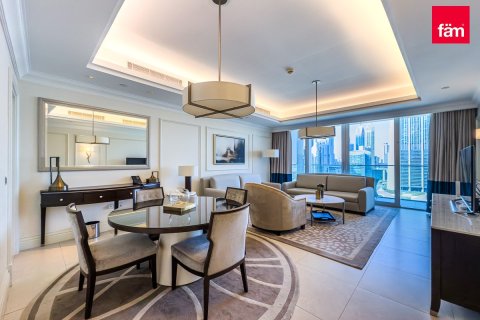 Apartment in Downtown Dubai (Downtown Burj Dubai), Dubai 1 bedroom, 81.9 sq.m. № 47509 - photo 4