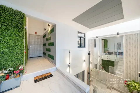 Купить таунхаус в Al Furjan, Дубай: 4 спальни, 343м², № 61792 - фото 9