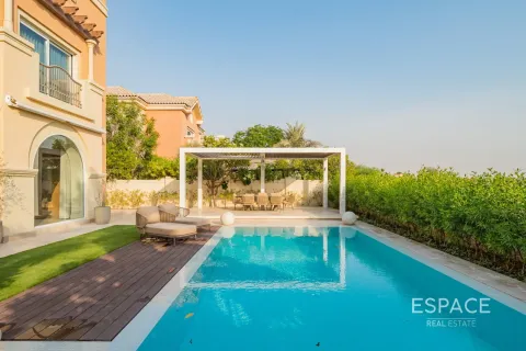 Villa en Victory Heights, Dubai Sports City, Dubai, 5 dormitorios, 446 m², № 61777 - foto 19