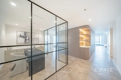 Купить квартиру в Дубай Марине, Дубай: 3 спальни, 219м², № 61781 - фото 10