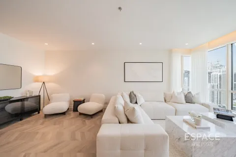 Купить квартиру в Дубай Марине, Дубай: 3 спальни, 219м², № 61781 - фото 4