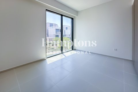 Снять в аренду таунхаус в Arabian Ranches 3, Дубай: 3 спальни, 125.11990234м², № 120283 - фото 19