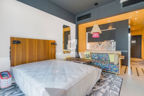 Apartment in Business Bay, Dubai 38 sq.m. № 74049 - photo 2