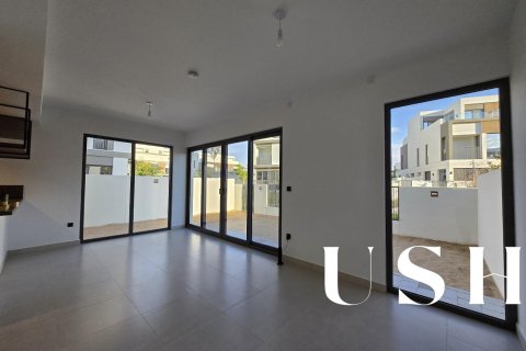 Купить виллу в Aura, Tilal Al Ghaf, Дубай: 4 спальни, 220м², № 39152 - фото 2