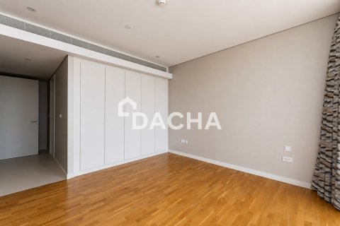 Apartment in Bluewaters Residences, Bluewaters, Dubai 3 bedrooms, 195 sq.m. № 115706 - photo 18