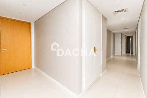 Apartment in Bluewaters Residences, Bluewaters, Dubai 3 bedrooms, 195 sq.m. № 115706 - photo 14