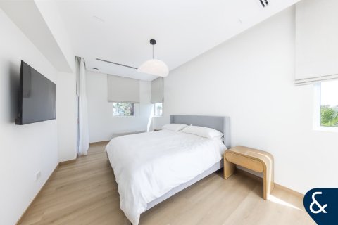 Villa in Arabian Ranches, Dubai 4 bedrooms, 465 sq.m. № 98527 - photo 16