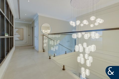 Villa in The Villa, Dubai 5 bedrooms, 661 sq.m. № 98518 - photo 12