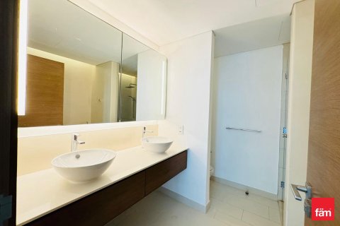 Apartment in Al Wasl, Dubai 3 bedrooms, 215.8 sq.m. № 55214 - photo 25