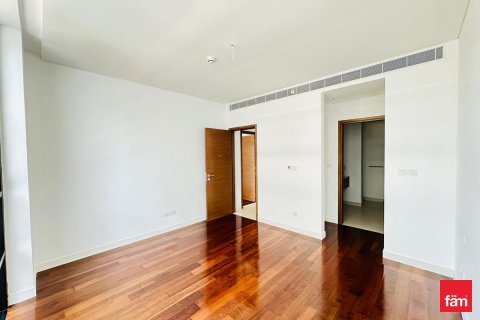Apartment in Al Wasl, Dubai 3 bedrooms, 215.8 sq.m. № 55214 - photo 9