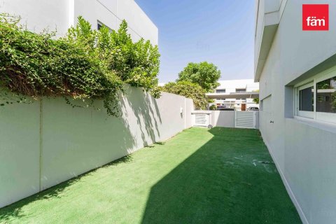 Adosado en Dubai, 3 dormitorios, 223 m², № 55203 - foto 10