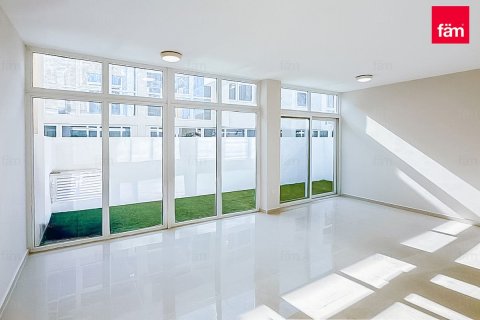 Adosado en Dubai, 3 dormitorios, 167.4 m², № 55215 - foto 2