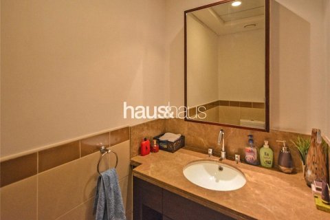 Appartement à 29 Burj Boulevard, Downtown Dubai (Downtown Burj Dubai), Dubai, 1 chambre, 98 m², № 43605 - photo 10
