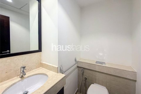 Купить квартиру в The Residences, Даунтаун Дубай (Даунтаун Бурдж Дубай), Дубай: 3 спальни, 171м², № 43592 - фото 8
