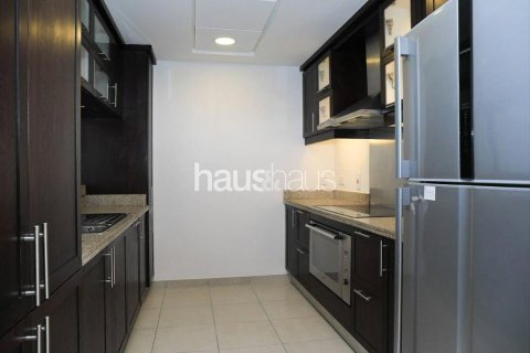 Купить квартиру в The Residences, Даунтаун Дубай (Даунтаун Бурдж Дубай), Дубай: 3 спальни, 171м², № 43592 - фото 3