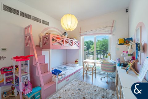 Townhouse in Victory Heights, Dubai Sports City, Dubai 4 bedrooms, 311 sq.m. № 74405 - photo 12