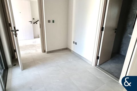 Купить таунхаус в District 7, Мохаммед Бин Рашид Сити, Дубай: 3 спальни, 154м², № 74406 - фото 11