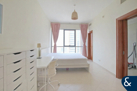 Appartement à Golf Towers, The Views, Dubai, 1 chambre, 89 m², № 74404 - photo 8