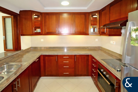 Appartement à Golf Towers, The Views, Dubai, 1 chambre, 89 m², № 74404 - photo 6