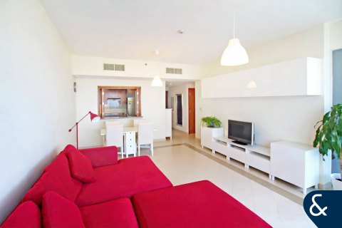 Appartement à Golf Towers, The Views, Dubai, 1 chambre, 89 m², № 74404 - photo 5