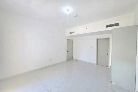 Appartement à Dubai, 2 chambres, 106 m², № 105738 - photo 2