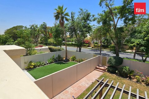 Villa à Dubai, 3 chambres, 417.3 m², № 111724 - photo 15