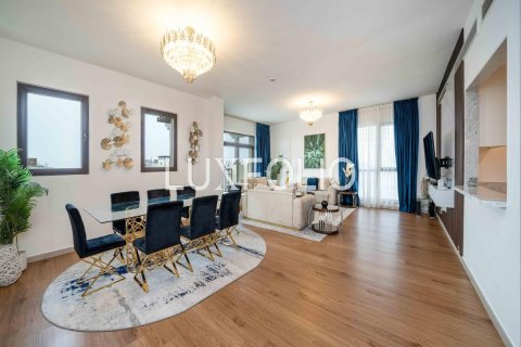 Apartamento en Madinat Jumeirah Living, Umm Suqeim, Dubai, 3 dormitorios, 230 m², № 46272 - foto 1