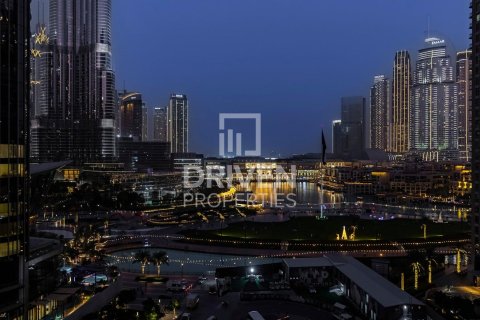 Apartment in Downtown Dubai (Downtown Burj Dubai), Dubai 2 bedrooms, 152.92 sq.m. № 135392 - photo 3