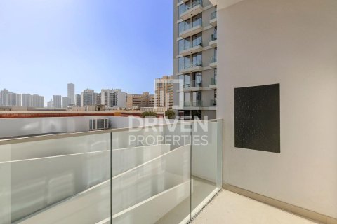 Building in District 12, Jumeirah Village Circle, Dubai 13311.89 sq.m. № 135396 - photo 2