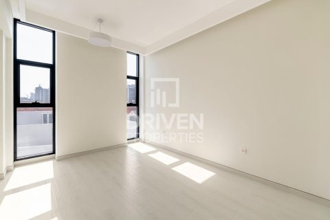 Building in District 12, Jumeirah Village Circle, Dubai 13311.89 sq.m. № 135396 - photo 8