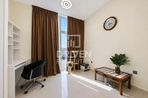 Villa in Dubai 6 bedrooms, 608.51 sq.m. № 135394 - photo 23