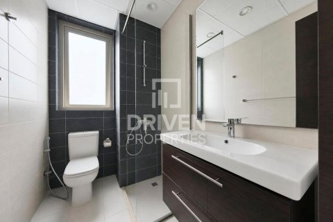 Villa in Dubai 6 bedrooms, 608.51 sq.m. № 135394 - photo 11