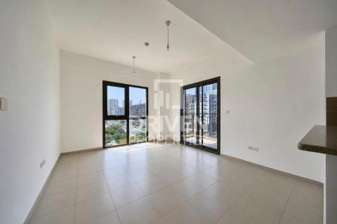 Appartement à Zahra Apartments, Town Square, Dubai, 3 chambres, 130.81 m², № 135395