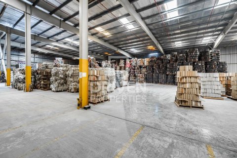 Warehouse in Jebel Ali, Dubai 12263.2 sq.m. № 130102 - photo 4