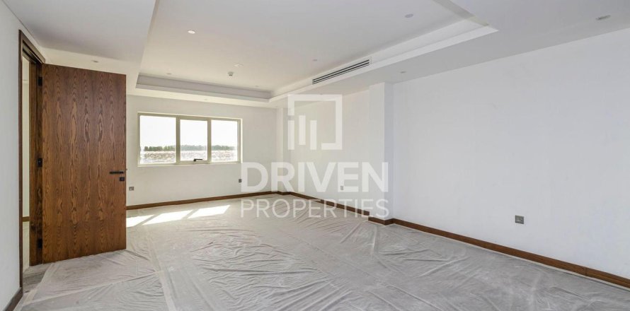 Warehouse in Jebel Ali, Dubai 8872.24 sq.m. № 130100