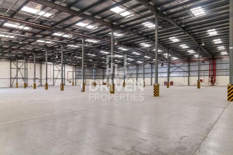 Warehouse in Jebel Ali, Dubai 9754.82 sq.m. № 130093 - photo 9