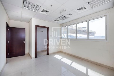 Factory in Jebel Ali, Dubai 15433.33 sq.m. № 130092 - photo 19