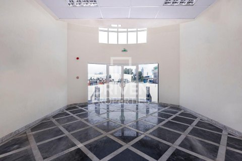 Factory in Jebel Ali, Dubai 15433.33 sq.m. № 130092 - photo 26