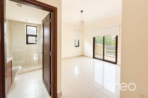 Villa in Rasha, Arabian Ranches 2, Dubai 4 bedrooms, 607.96 sq.m. № 124777 - photo 17