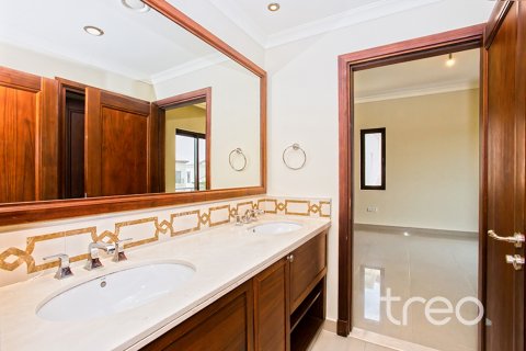 Villa in Rasha, Arabian Ranches 2, Dubai 4 bedrooms, 607.96 sq.m. № 124777 - photo 13