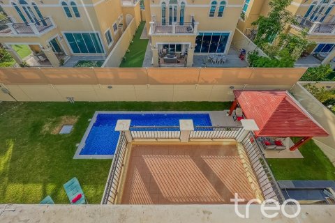 Villa in Legacy, Jumeirah Park, Dubai 4 bedrooms, 386.2 sq.m. № 124783 - photo 19