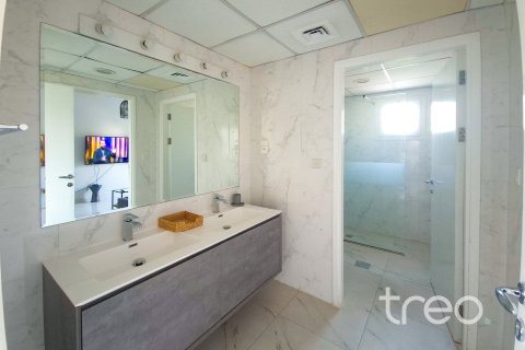 Villa en Meadows, Dubai, 4 dormitorios, 50.63 m², № 124779 - foto 10