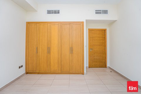 Villa in Jumeirah Park, Dubai 4 bedrooms, 510 sq.m. № 123925 - photo 9
