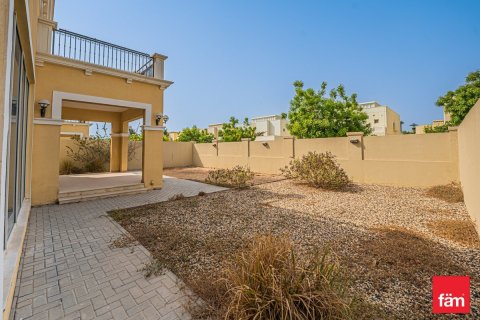 Villa in Jumeirah Park, Dubai 4 bedrooms, 510 sq.m. № 123925 - photo 13