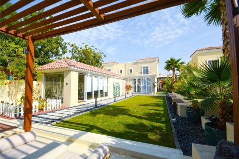 Villa à The Lakes, Dubai, 4 chambres, 553 m², № 44076 - photo 2