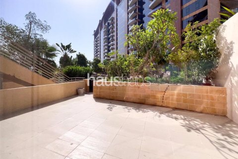 Appartement à Palm Jumeirah, Dubai, 1 chambre, 121 m², № 44082 - photo 1