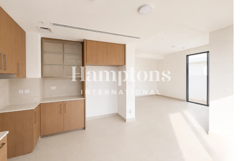 Townhouse in The Valley, Dubai 4 bedrooms, 282.79673200 sq.m. № 137701 - photo 10